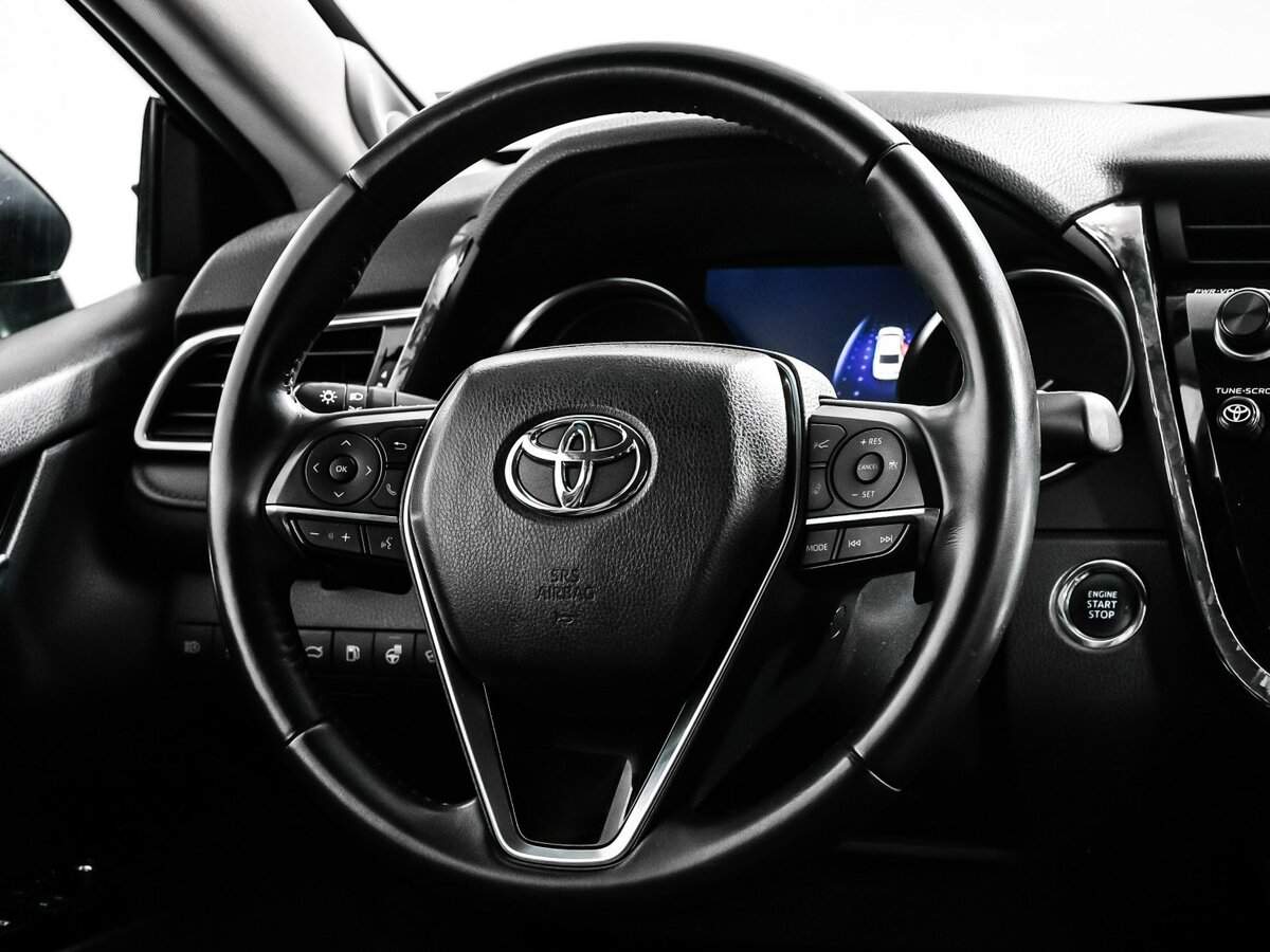 Купить Toyota Camry с пробегом. Фото: #11