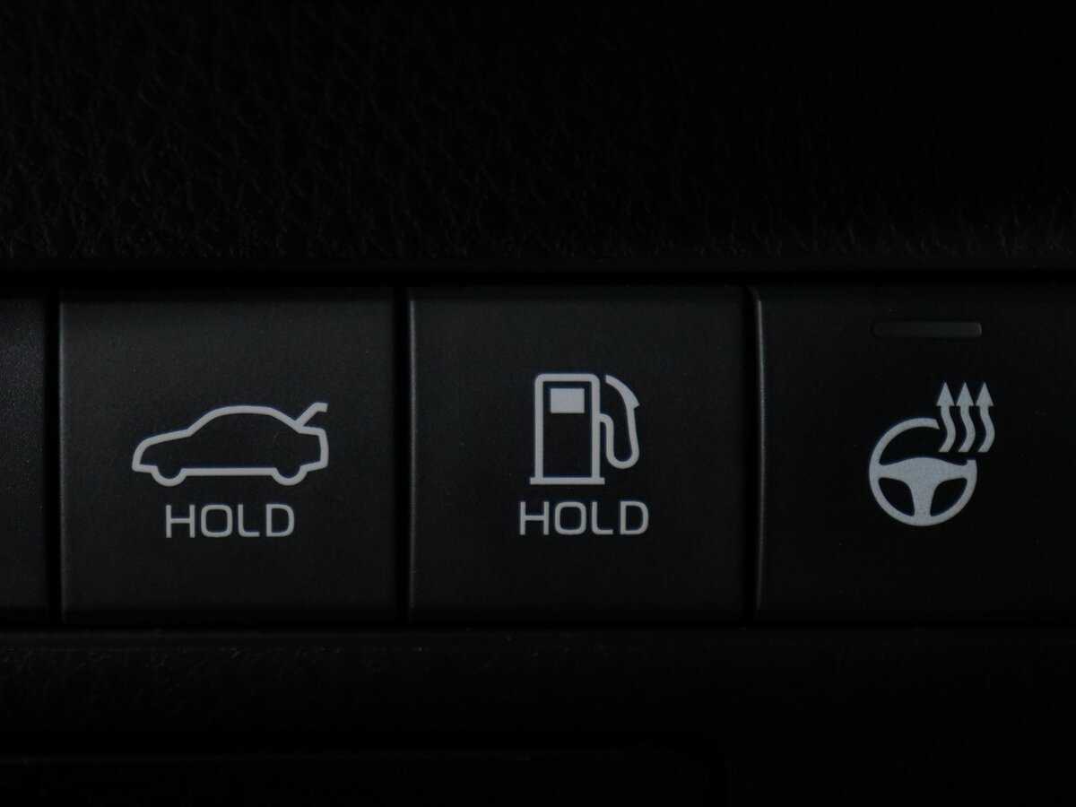 Купить Toyota Camry с пробегом. Фото: #14