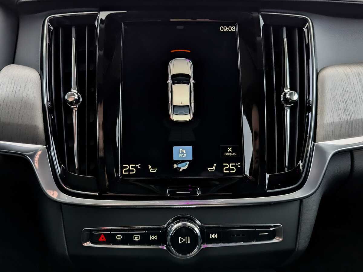 Купить Volvo S90 с пробегом. Фото: #14