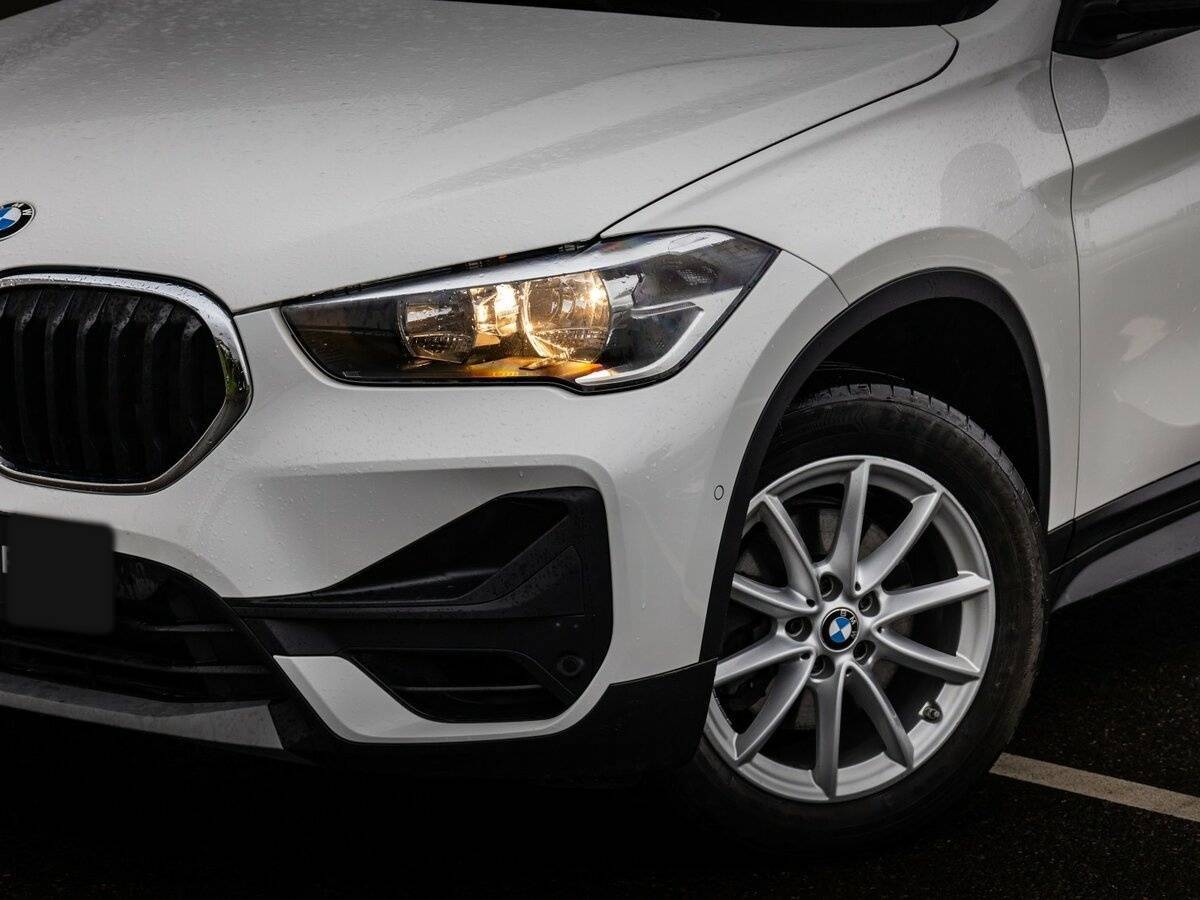 Купить BMW X1 с пробегом. Фото: #1
