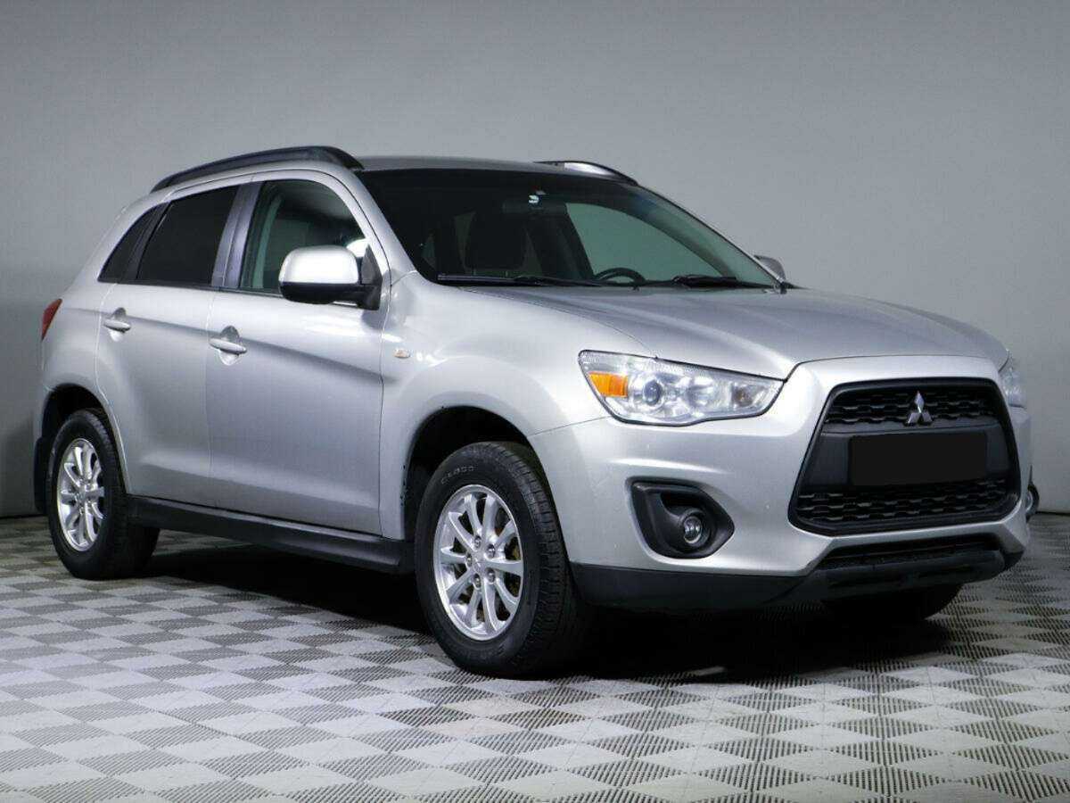 Купить Mitsubishi ASX с пробегом. Фото: #2