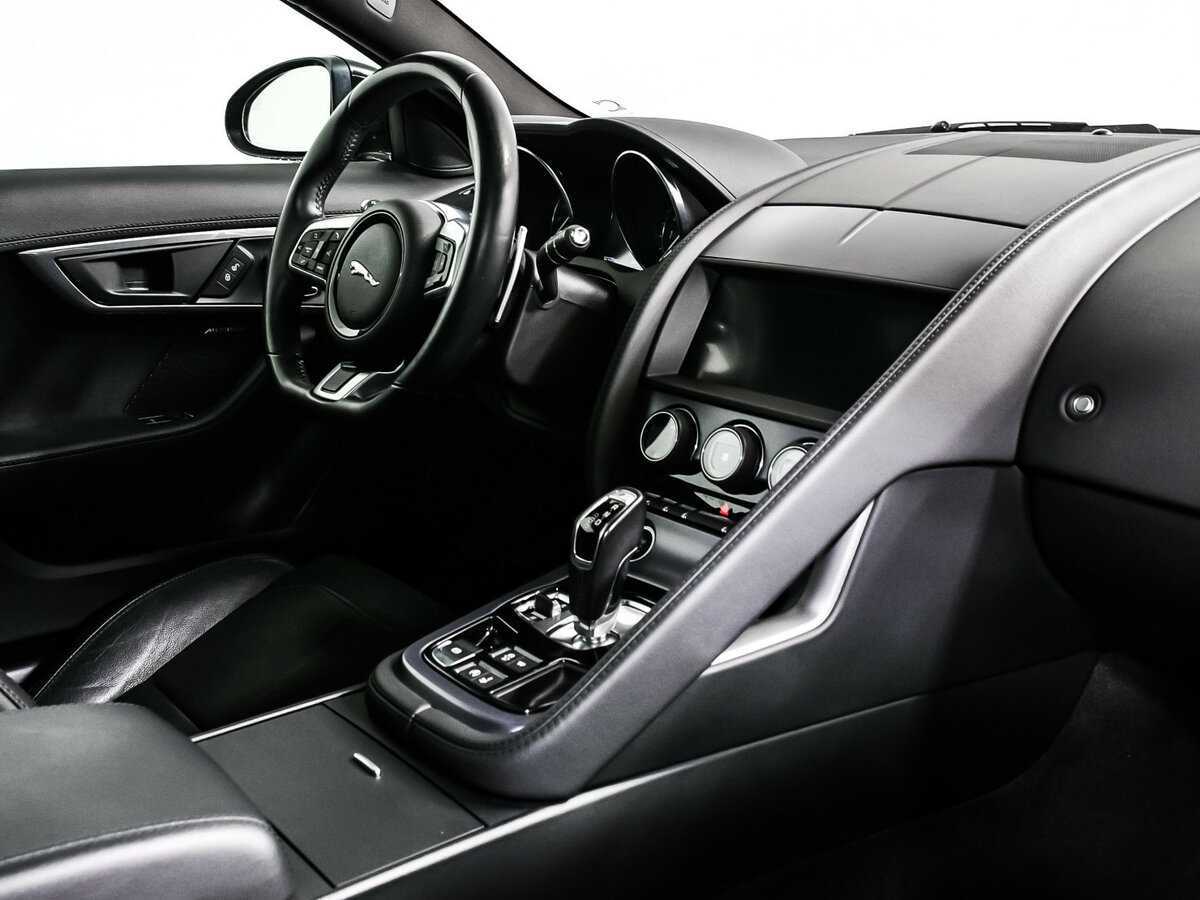 Купить Jaguar F-Type с пробегом. Фото: #8