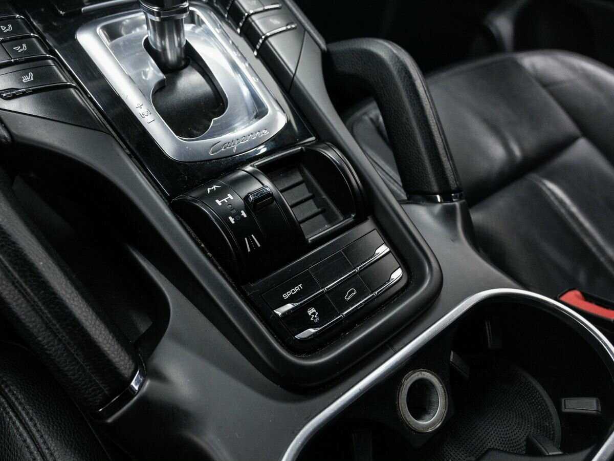 Купить Porsche Cayenne с пробегом. Фото: #18