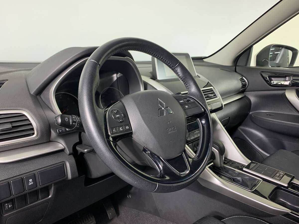 Купить Mitsubishi Eclipse Cross с пробегом. Фото: #11