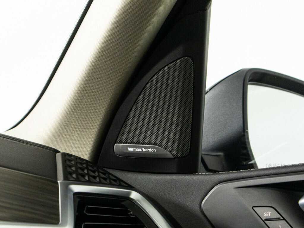Купить BMW X7 с пробегом. Фото: #26