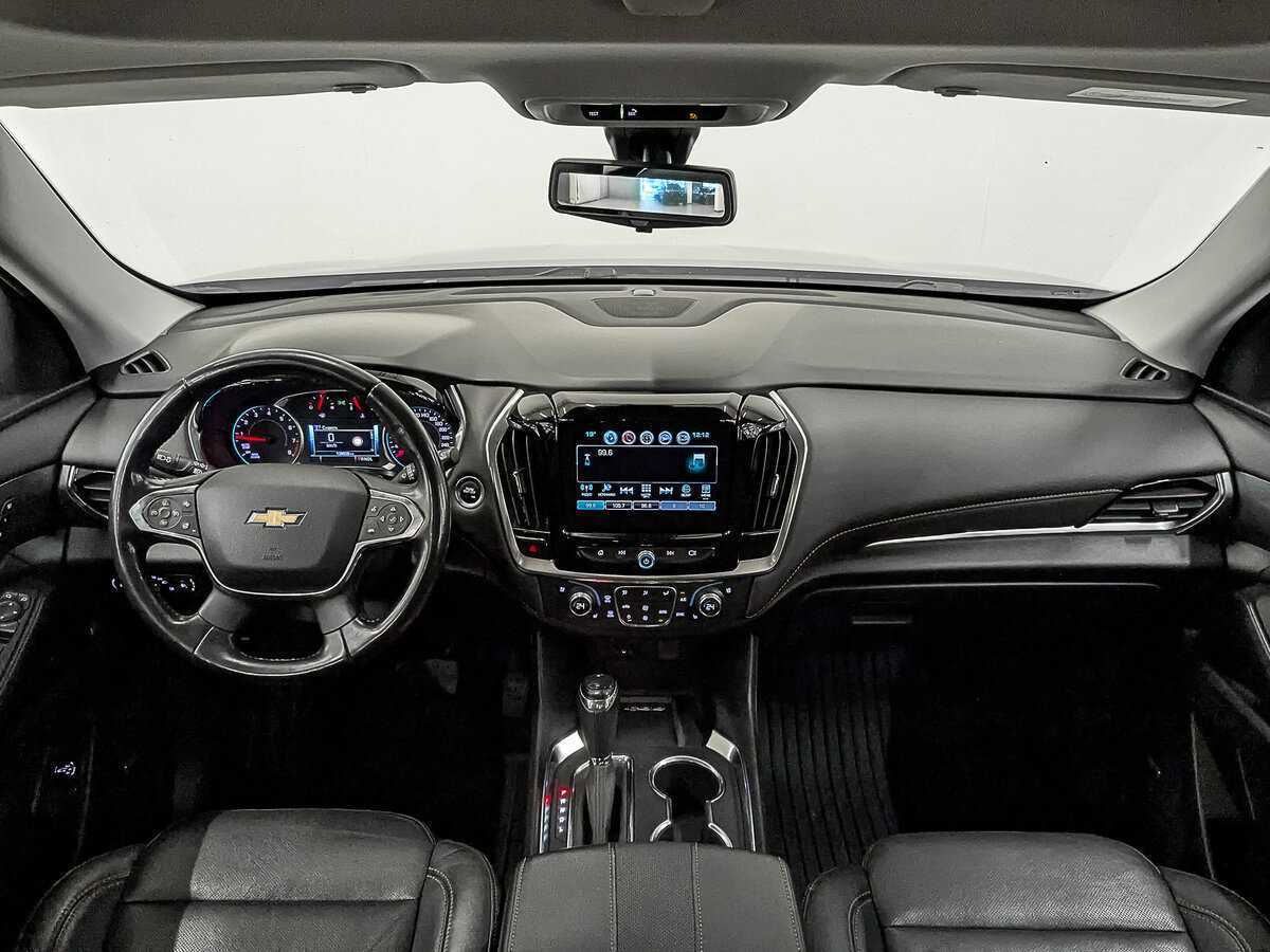 Купить Chevrolet Traverse с пробегом. Фото: #13