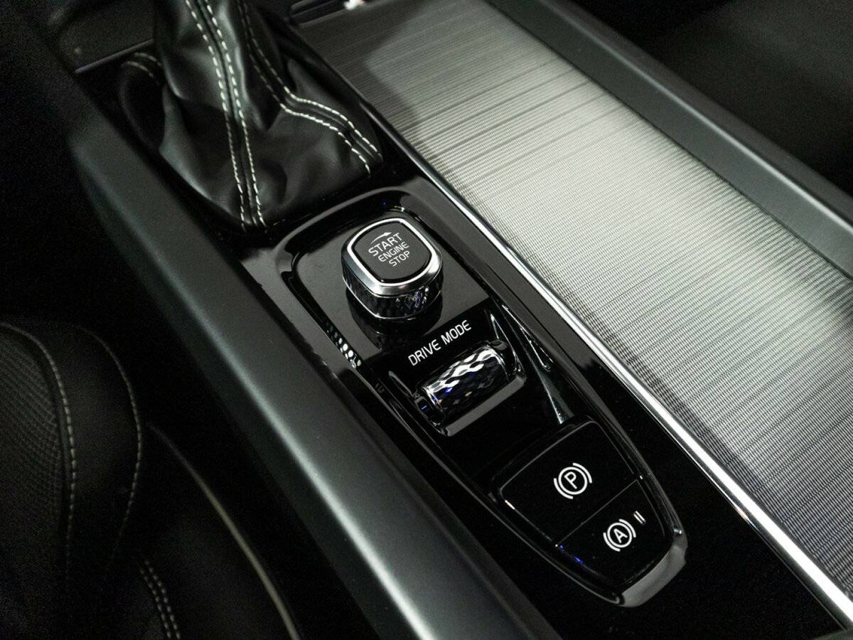 Купить Volvo S60 с пробегом. Фото: #19