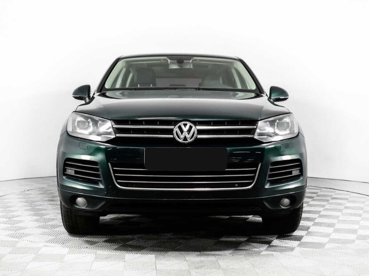 Купить Volkswagen Touareg с пробегом. Фото: #1