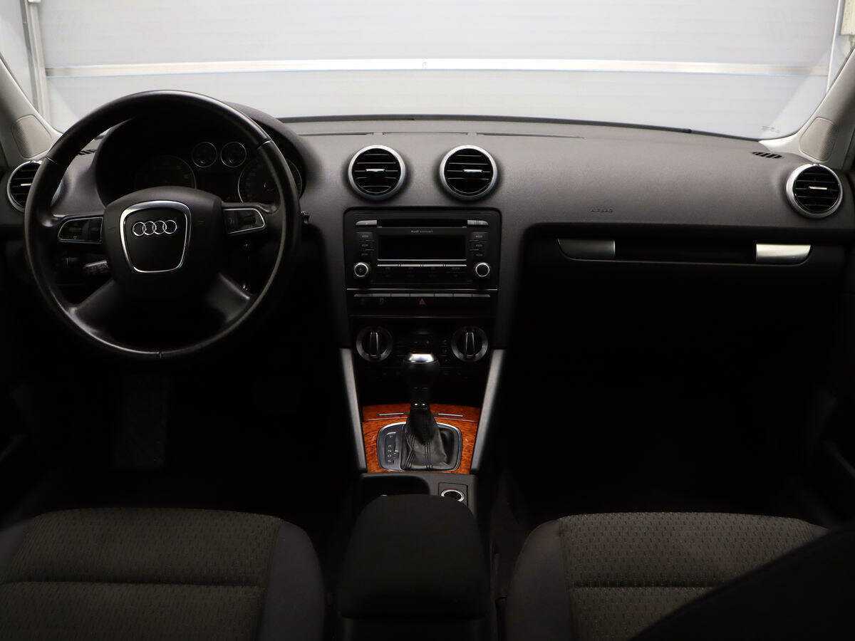 Купить Audi A3 с пробегом. Фото: #8