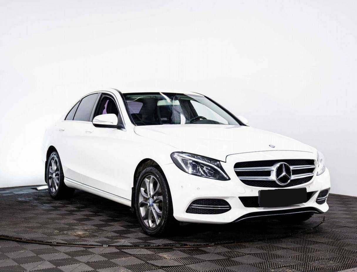Купить Mercedes-Benz C-Класс с пробегом. Фото: #2