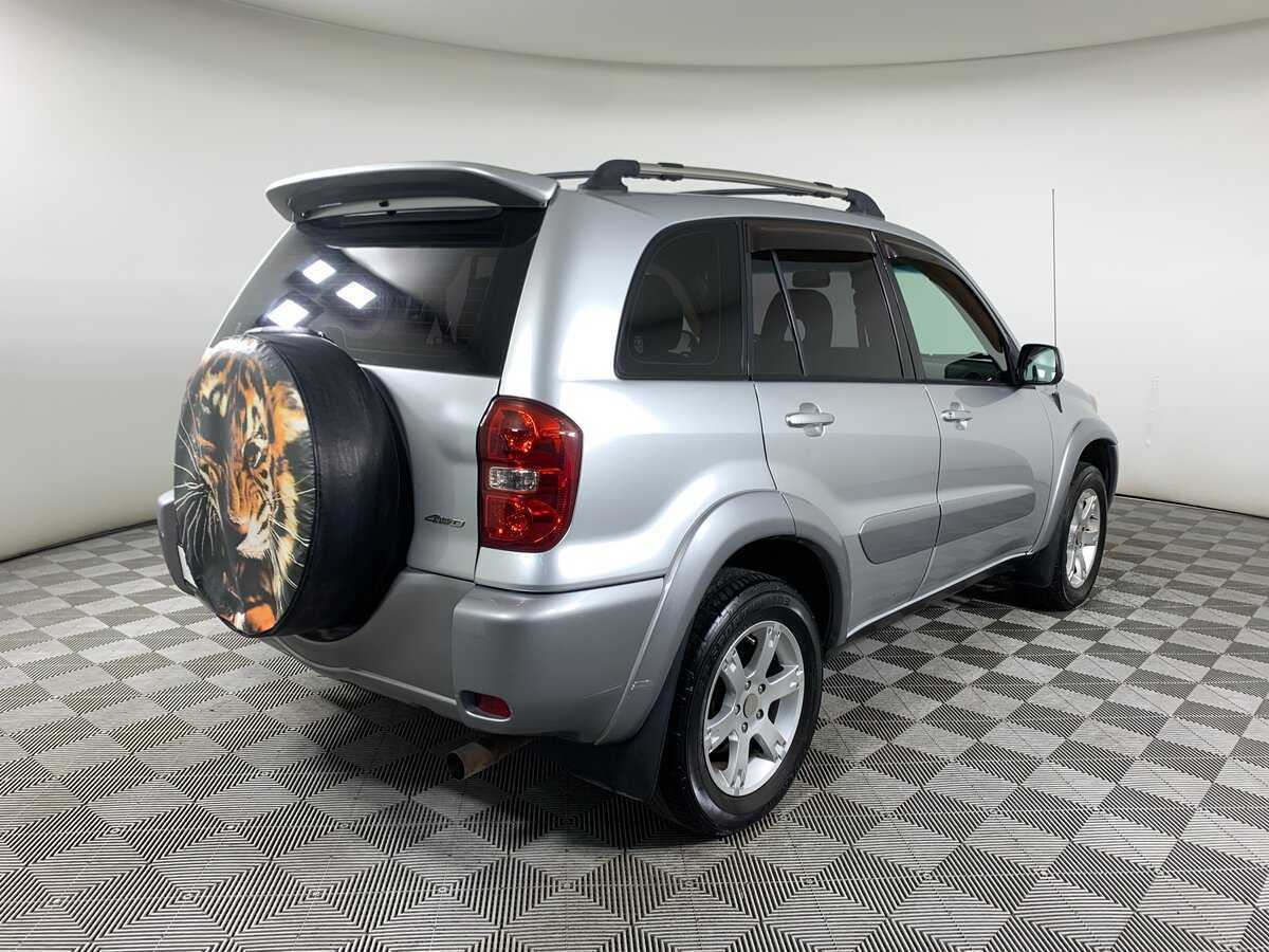 Купить Toyota RAV4 с пробегом. Фото: #4