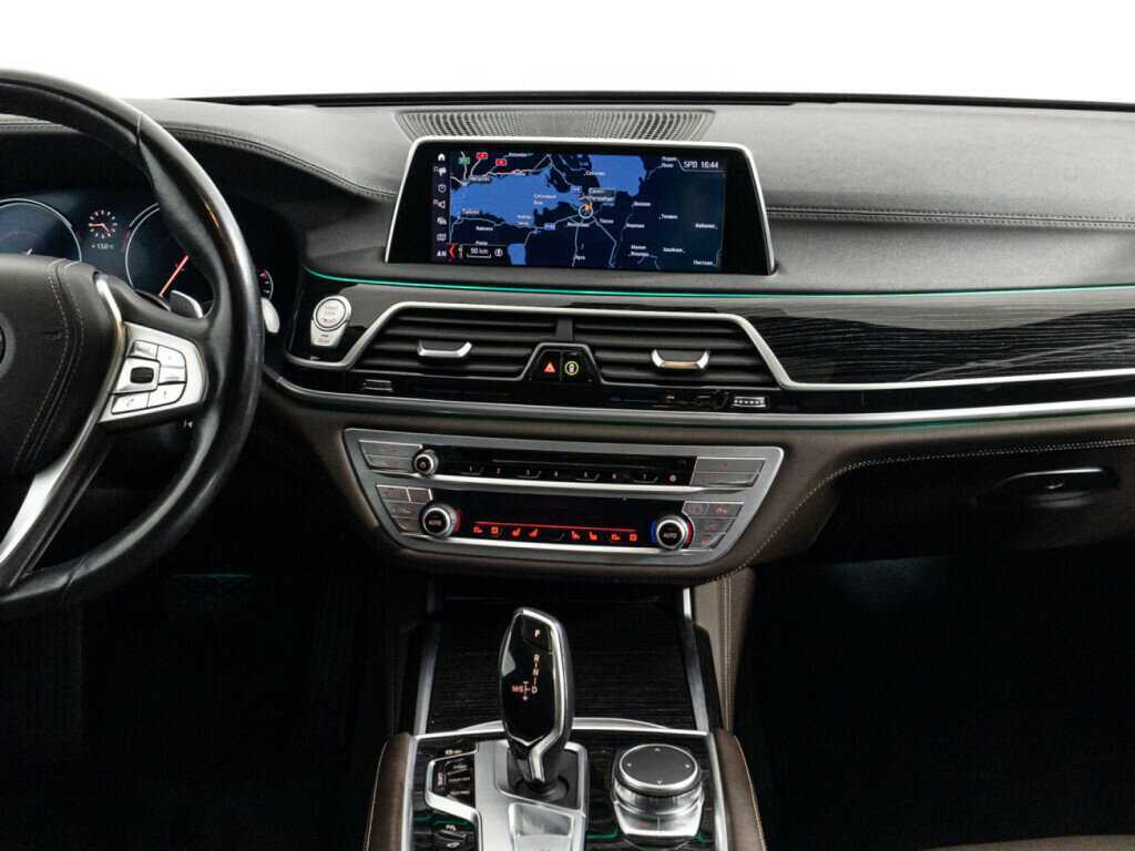 Купить BMW 7 серии с пробегом. Фото: #13