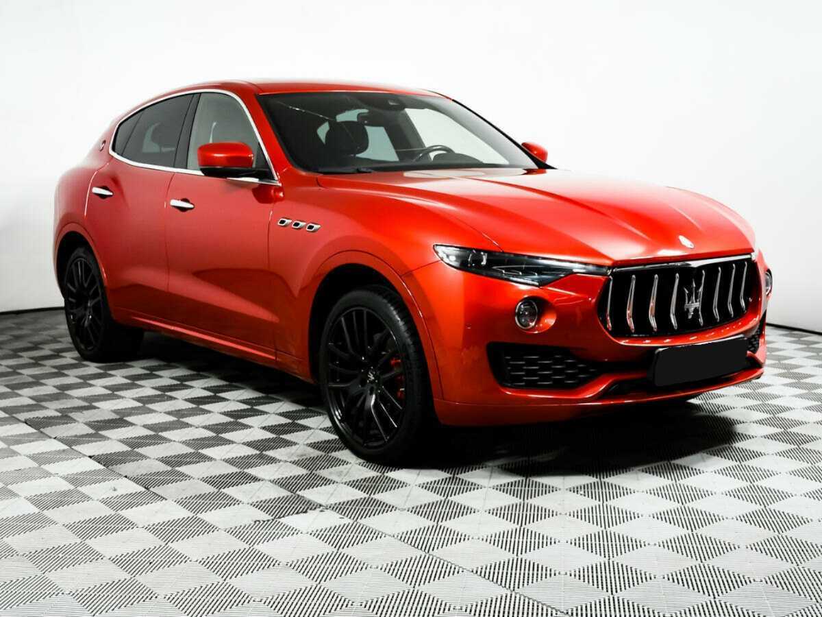 Купить Maserati Levante с пробегом. Фото: #2