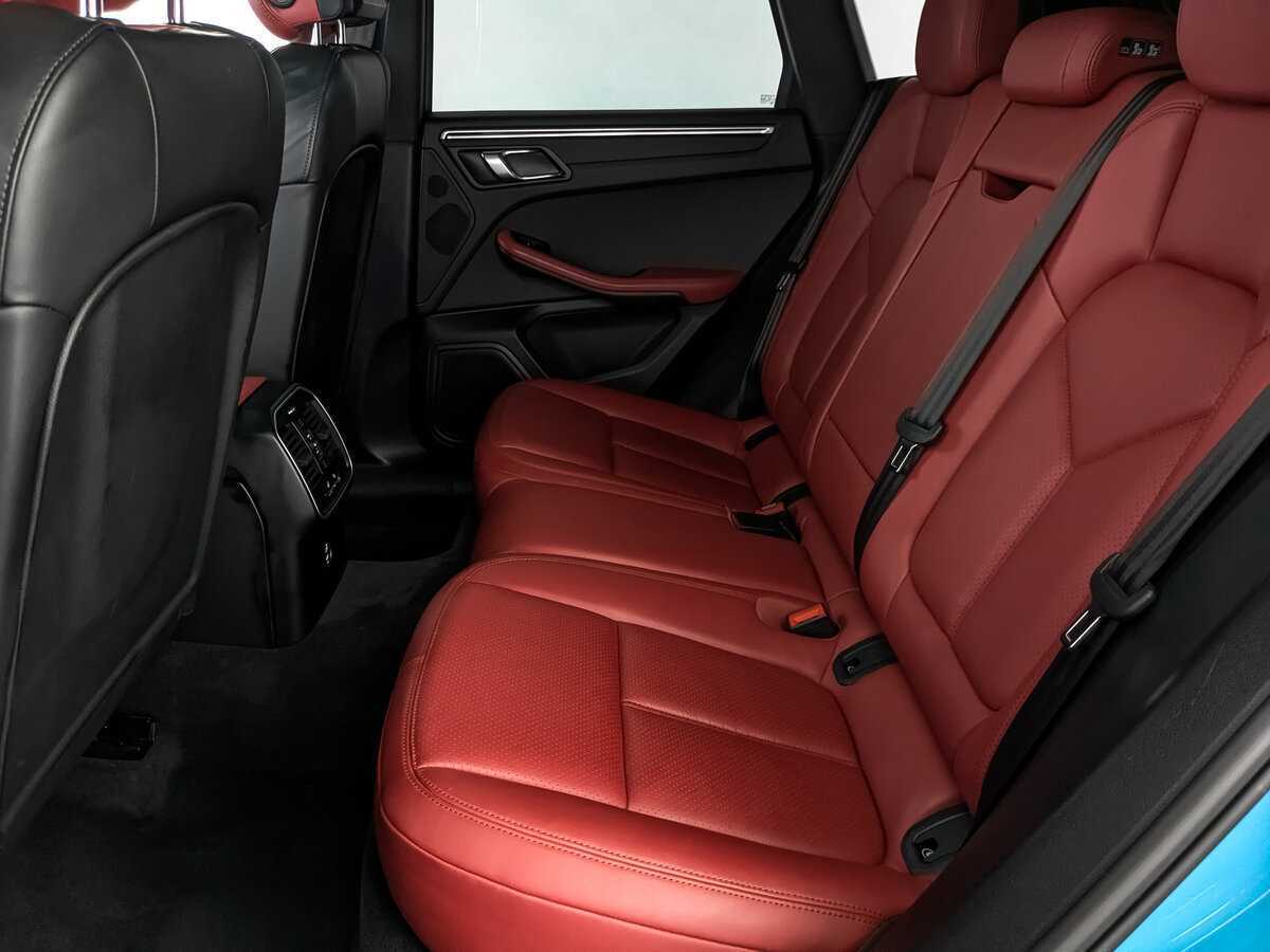 Купить Porsche Macan с пробегом. Фото: #17
