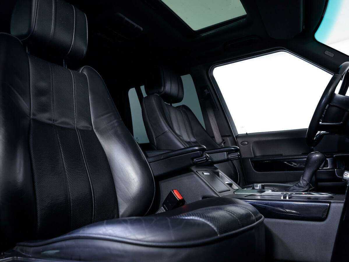Купить Land Rover Range Rover с пробегом. Фото: #11