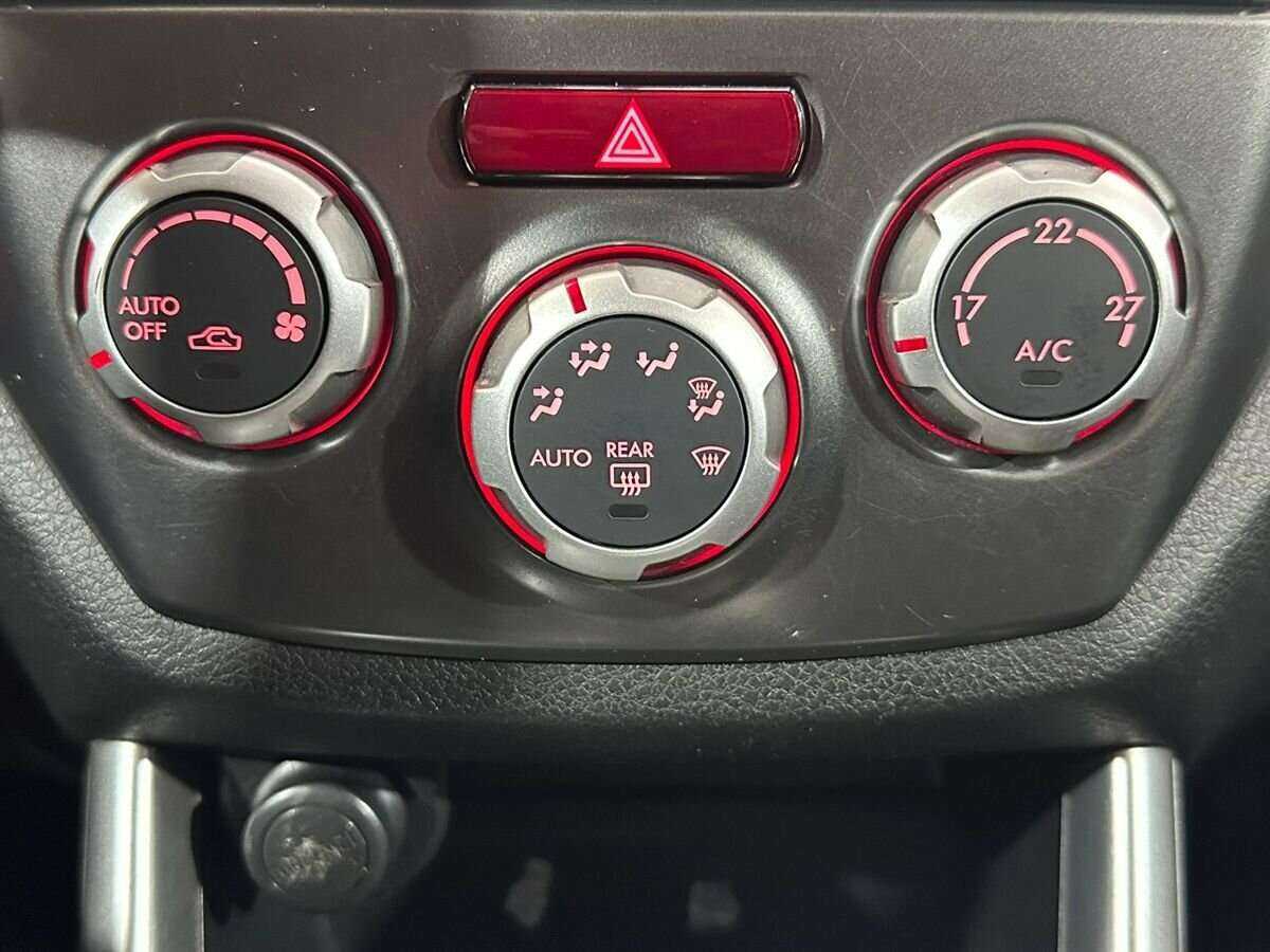 Купить Subaru Forester с пробегом. Фото: #14