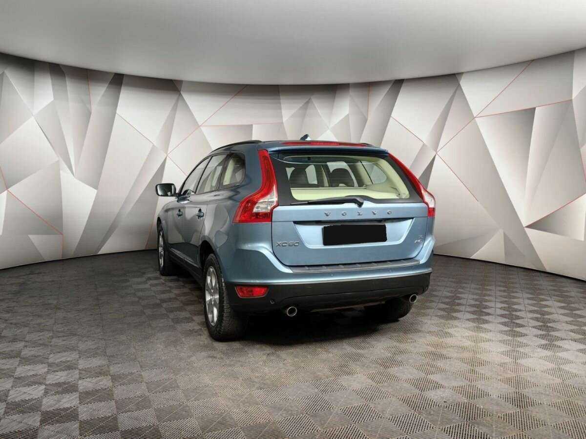 Купить Volvo XC60 с пробегом. Фото: #3