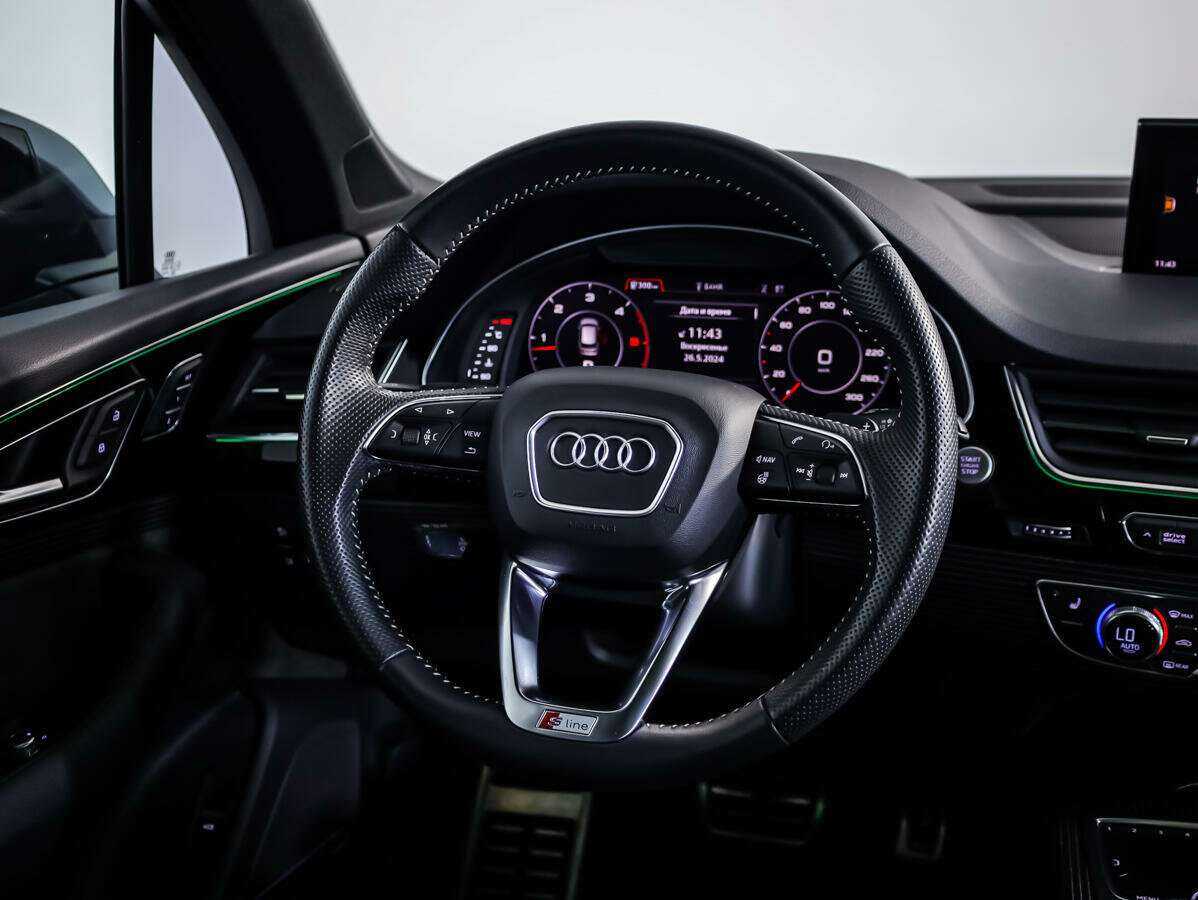 Купить Audi Q7 с пробегом. Фото: #9