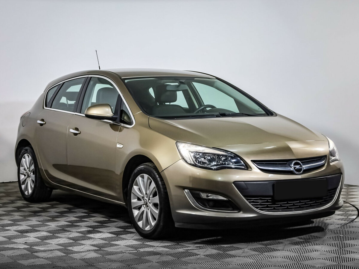 Купить Opel Astra с пробегом. Фото: #2