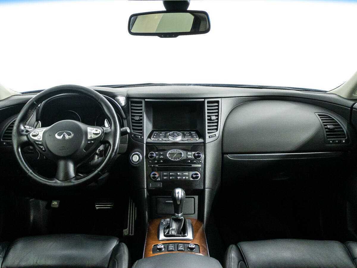 Купить Infiniti FX с пробегом. Фото: #12