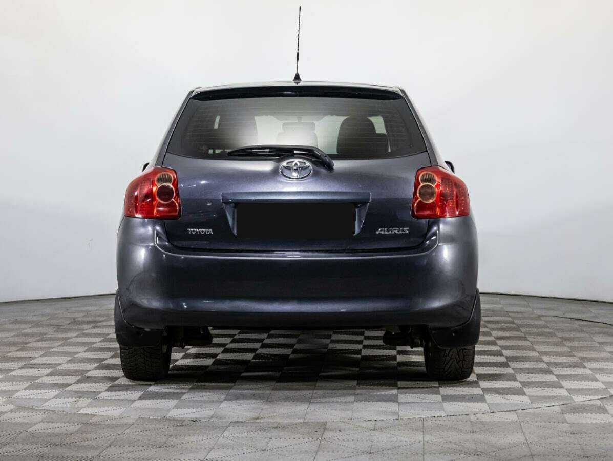 Купить Toyota Auris с пробегом. Фото: #5
