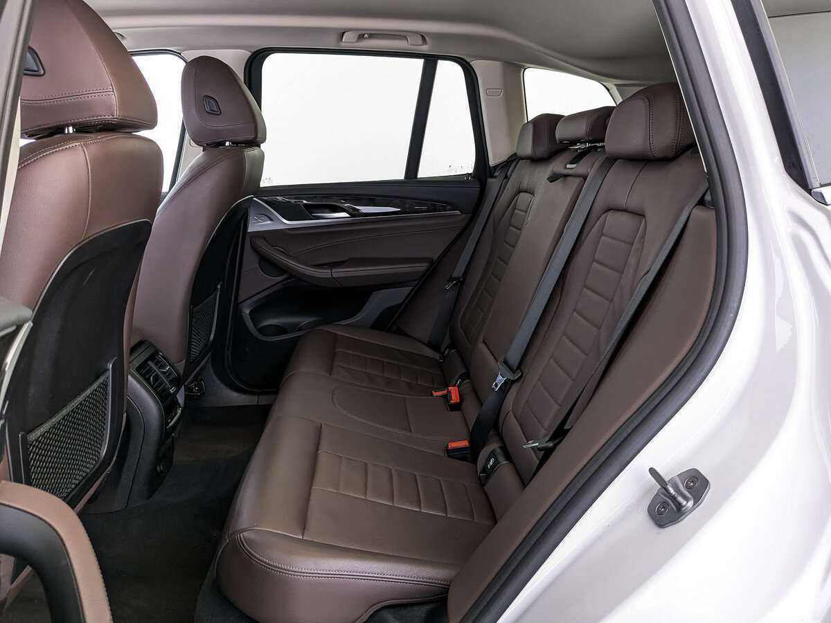 Купить BMW X3 с пробегом. Фото: #9