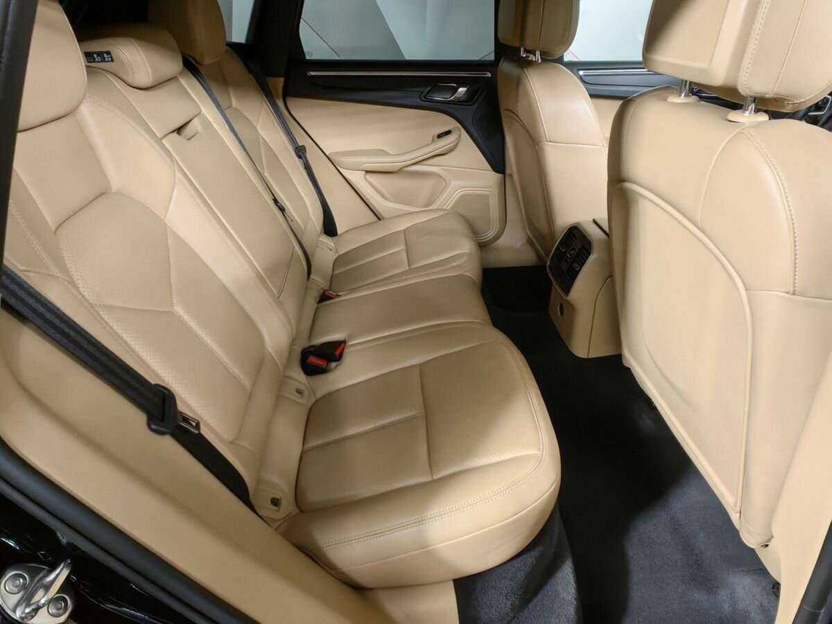 Купить Porsche Macan с пробегом. Фото: #11