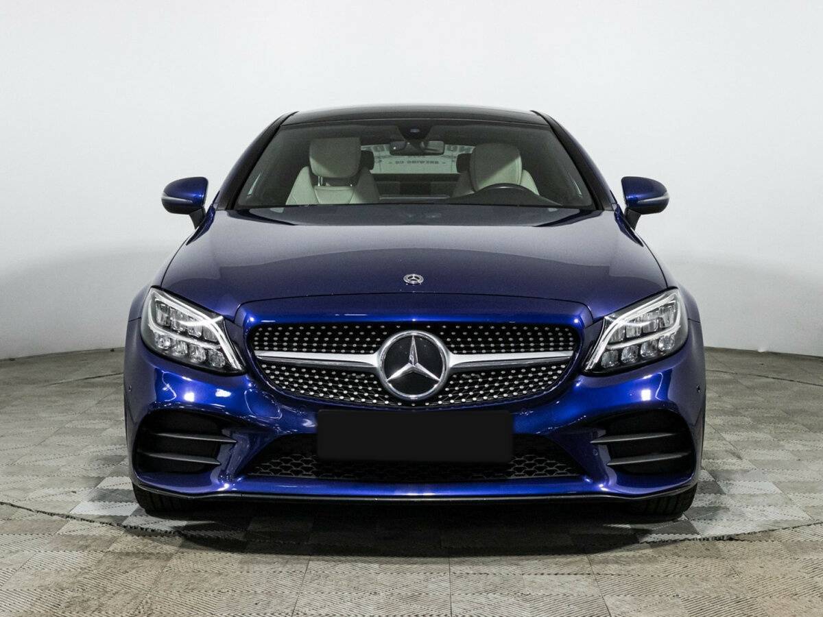 Купить Mercedes-Benz C-Класс с пробегом. Фото: #1