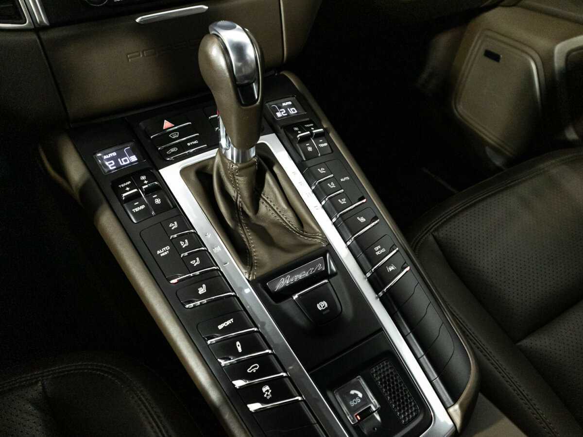 Купить Porsche Macan с пробегом. Фото: #18
