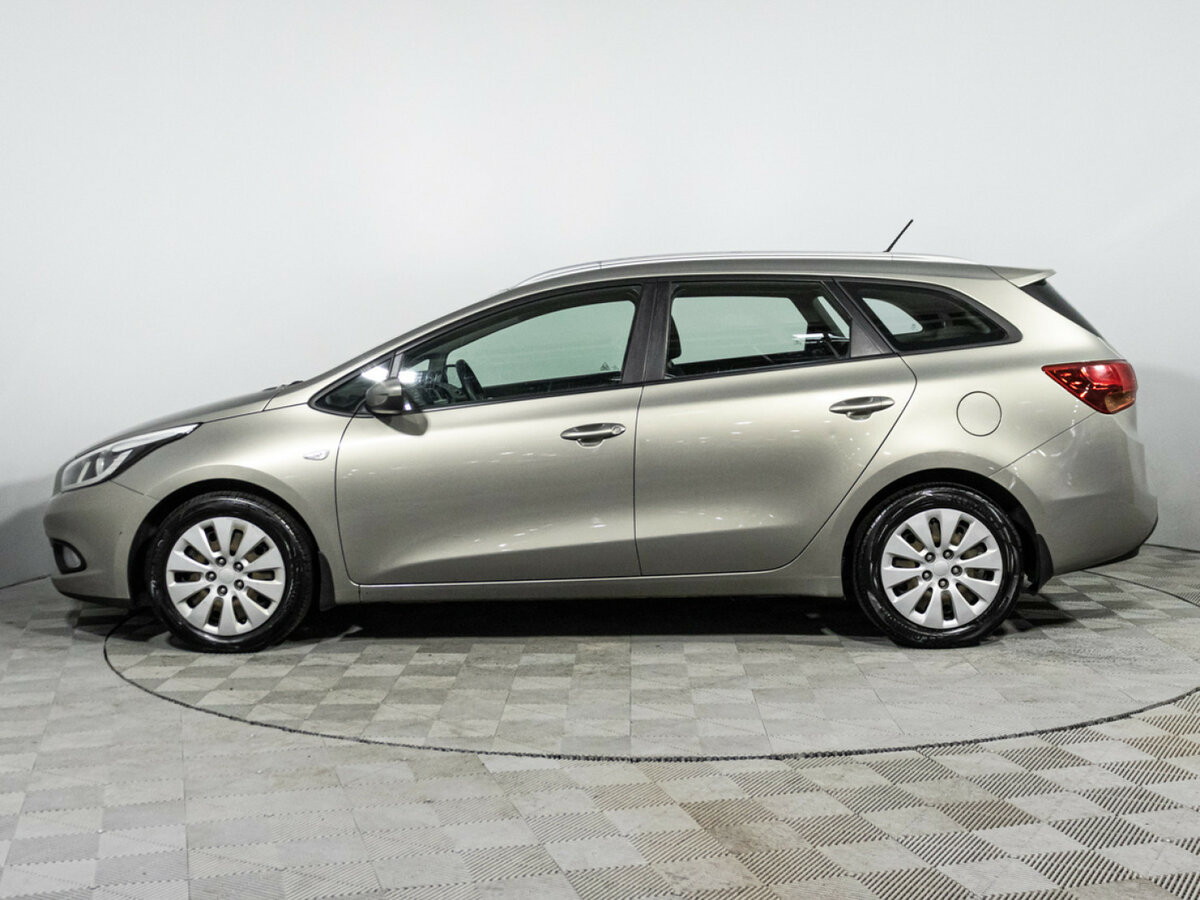 Купить Kia Ceed с пробегом. Фото: #7