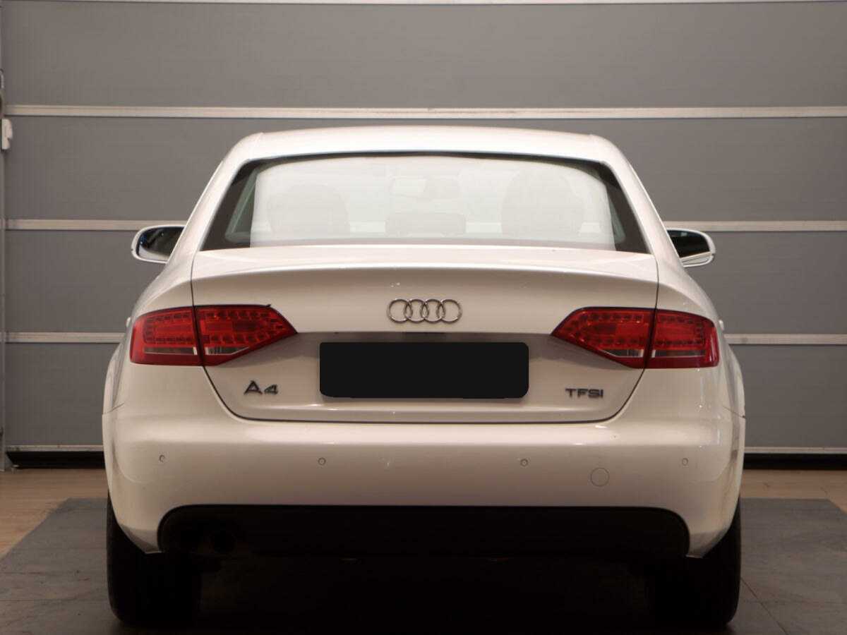 Купить Audi A4 с пробегом. Фото: #4