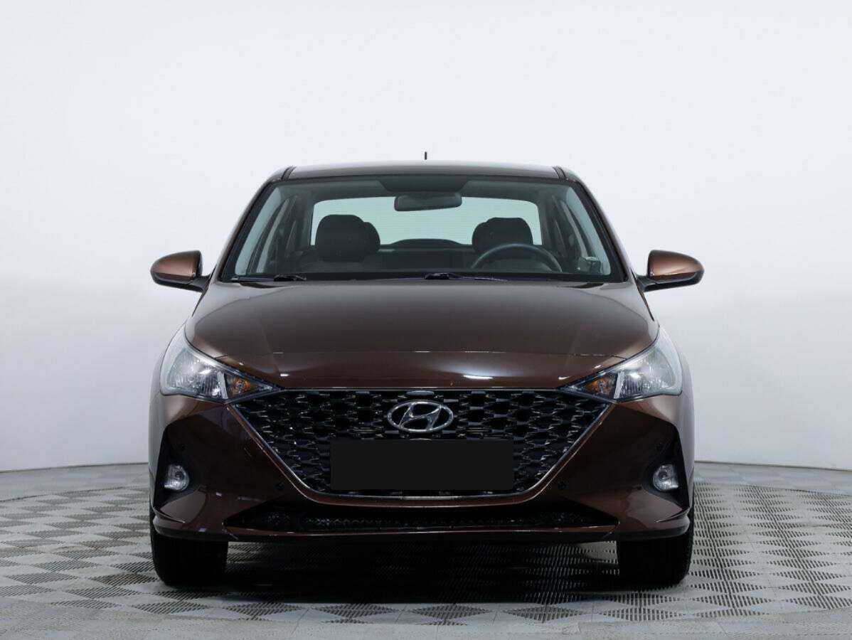 Купить Hyundai Solaris с пробегом. Посмотреть фото