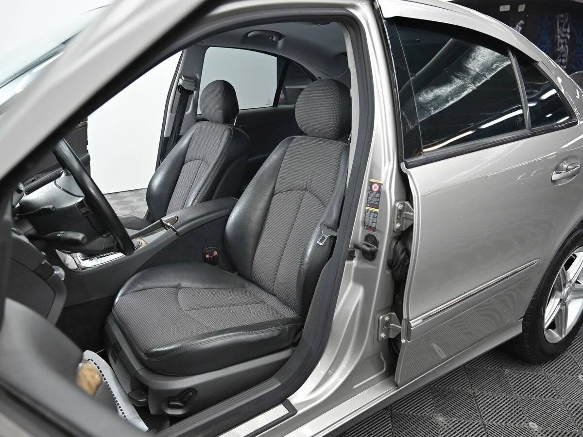 Купить Mercedes-Benz E-Класс с пробегом. Фото: #5