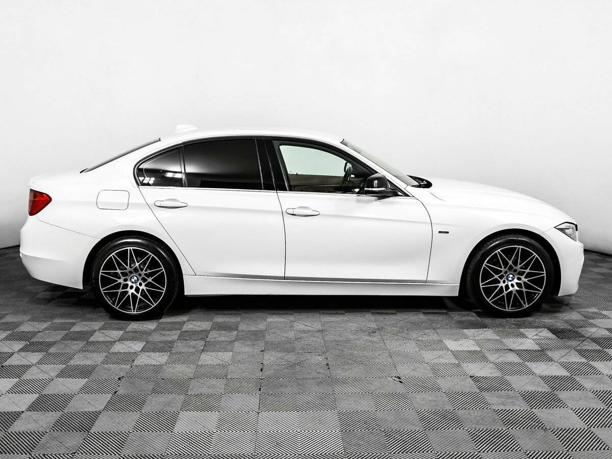 Купить BMW 3 серии с пробегом. Фото: #3