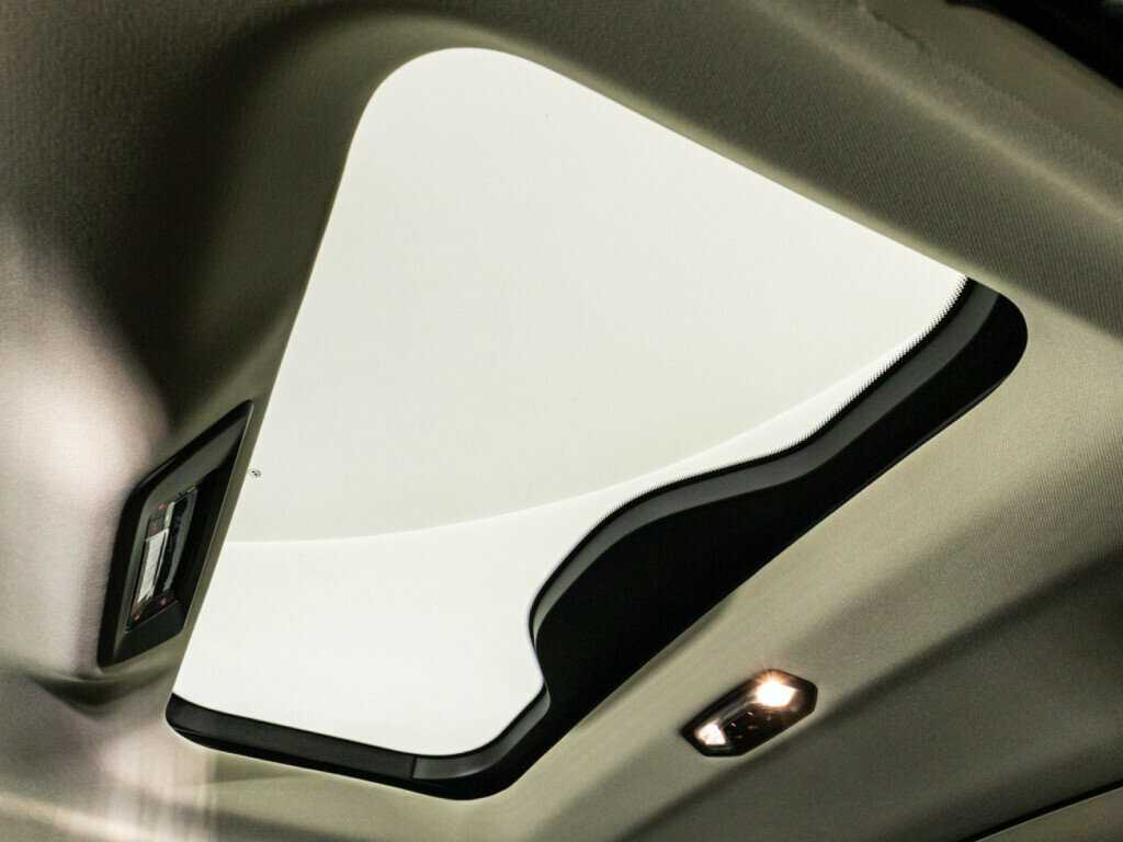 Купить BMW X7 с пробегом. Фото: #27