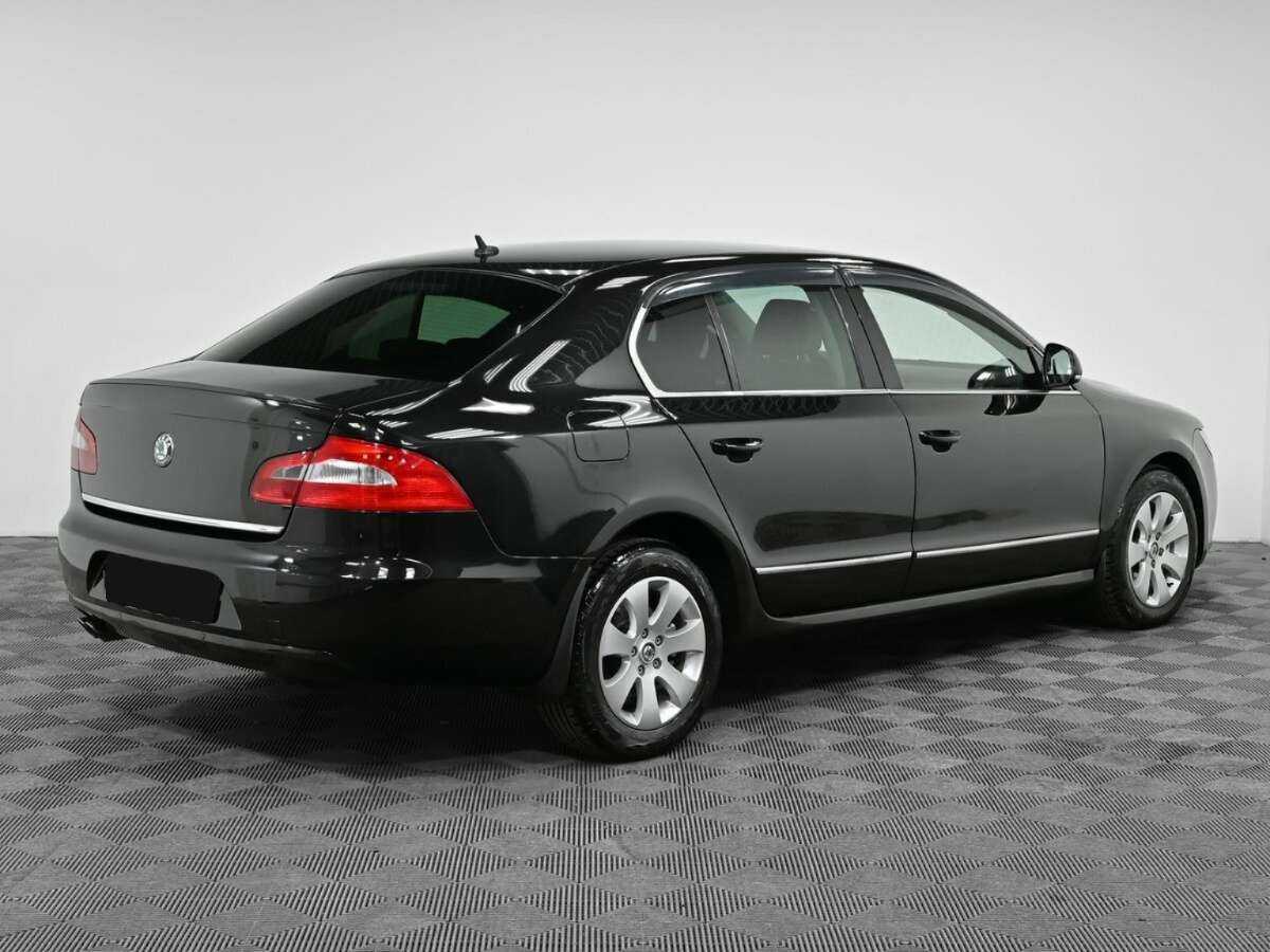 Купить Skoda Superb с пробегом. Фото: #1