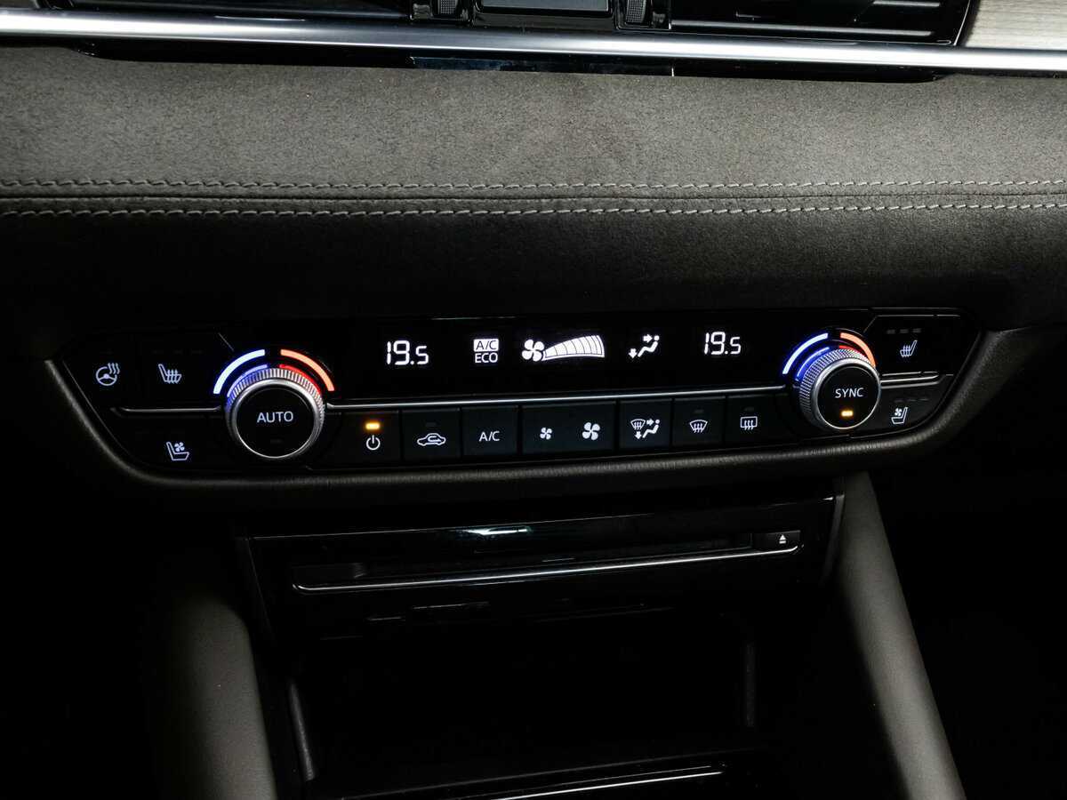 Купить Mazda 6 с пробегом. Фото: #15