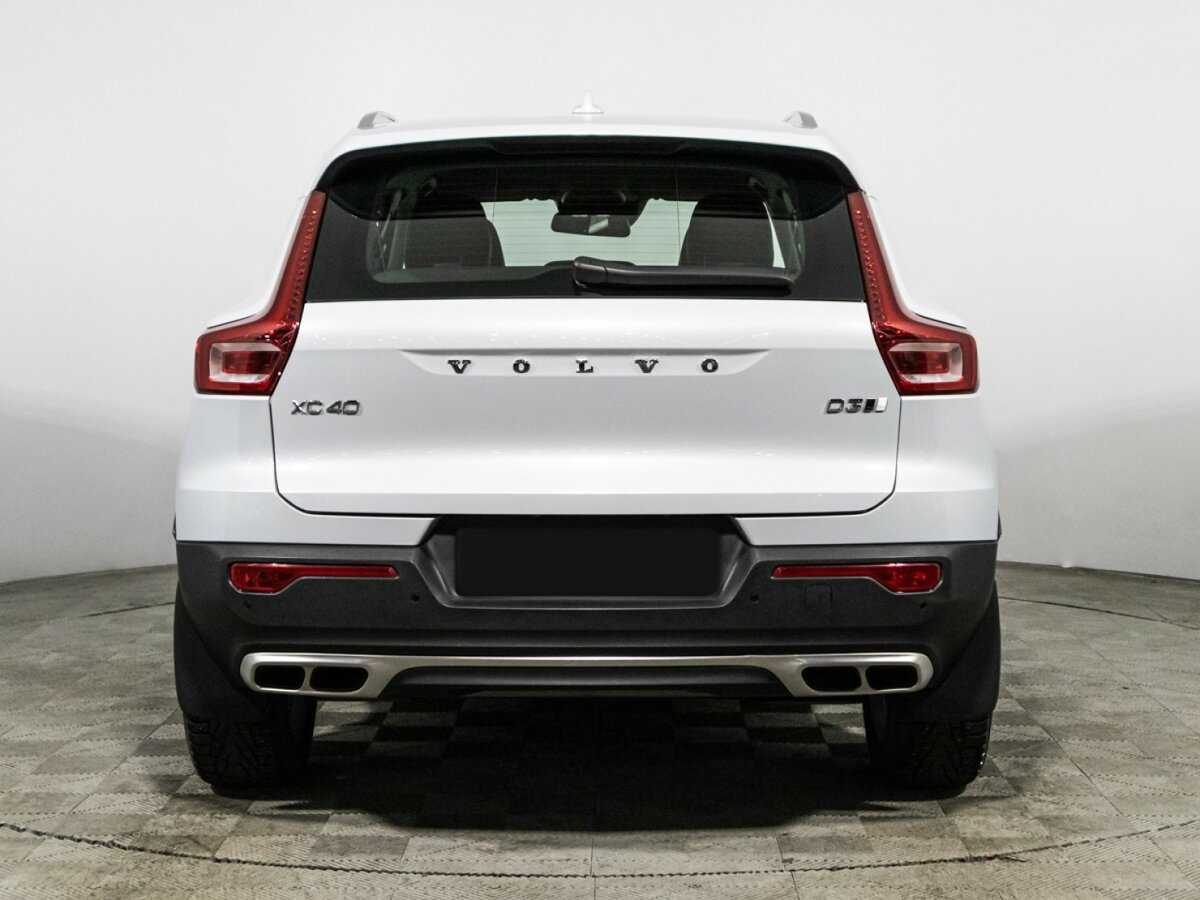Купить Volvo XC40 с пробегом. Фото: #5