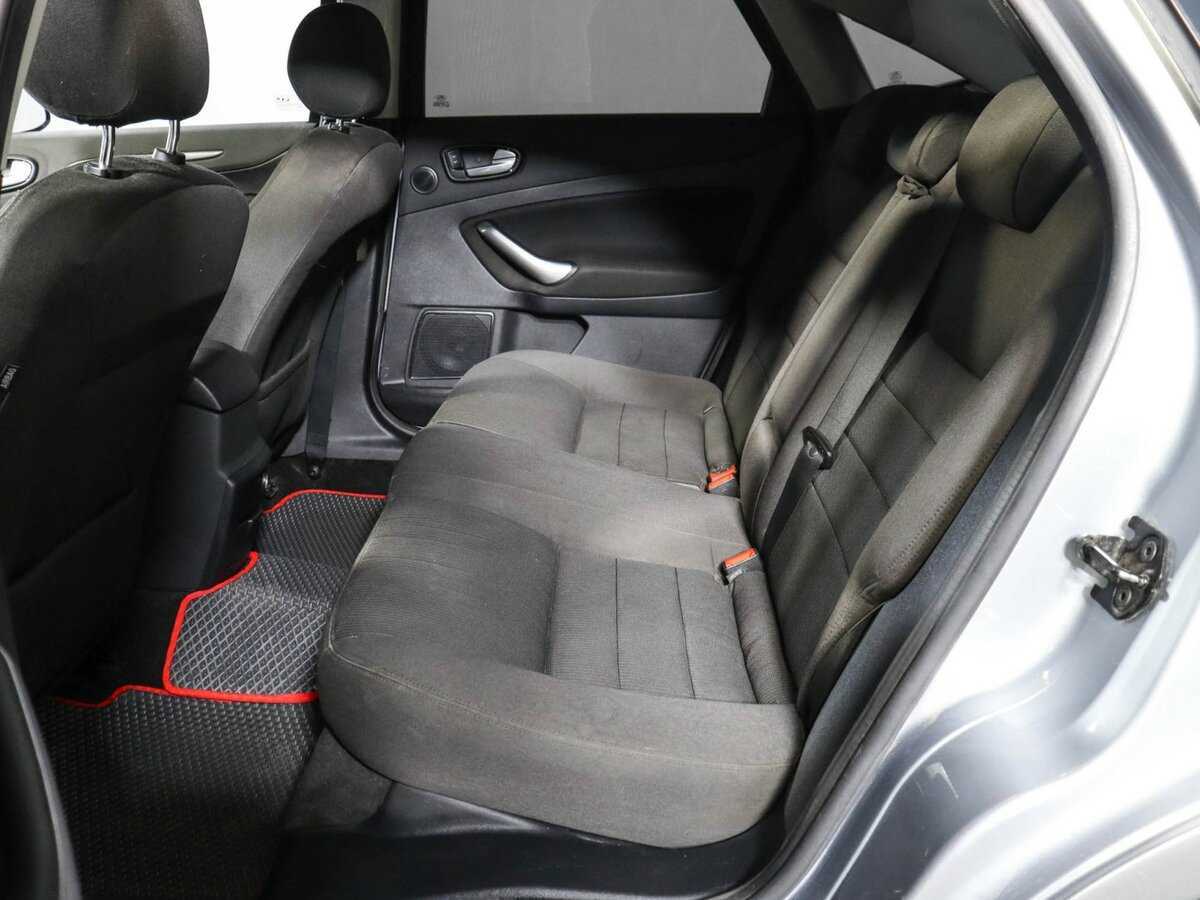 Купить Ford Mondeo с пробегом. Фото: #4
