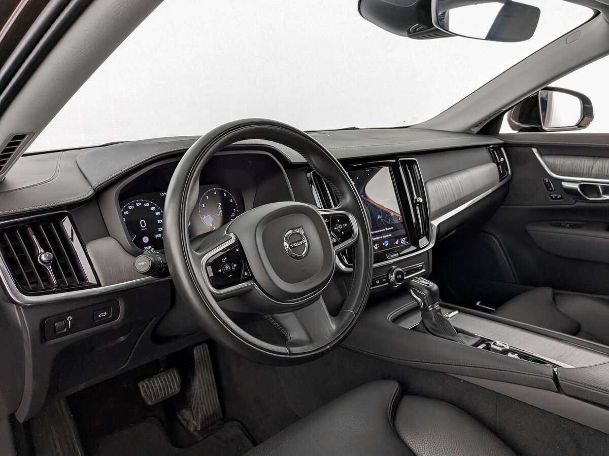Купить Volvo S90 с пробегом. Фото: #14