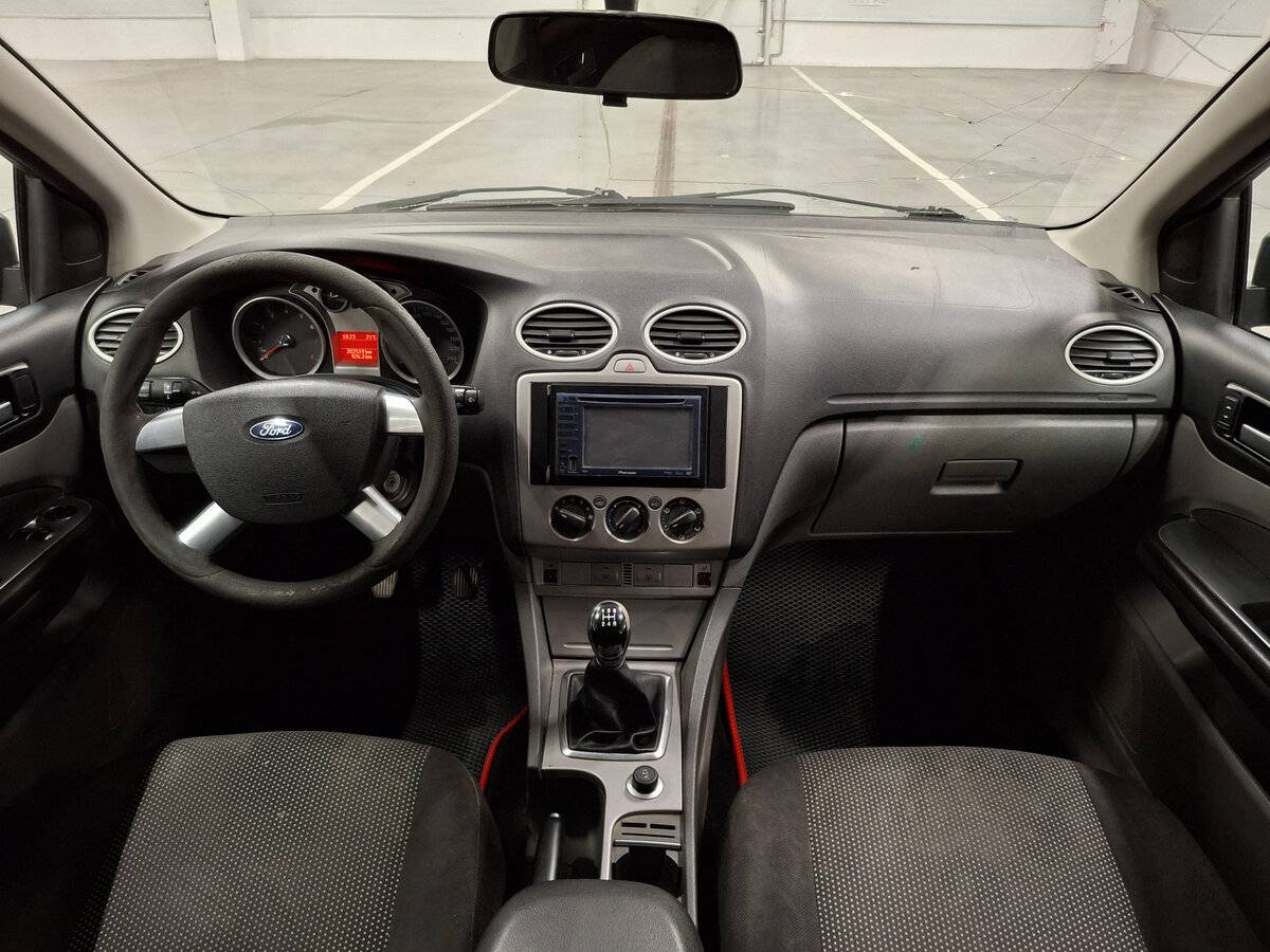 Купить Ford Focus с пробегом. Фото: #13
