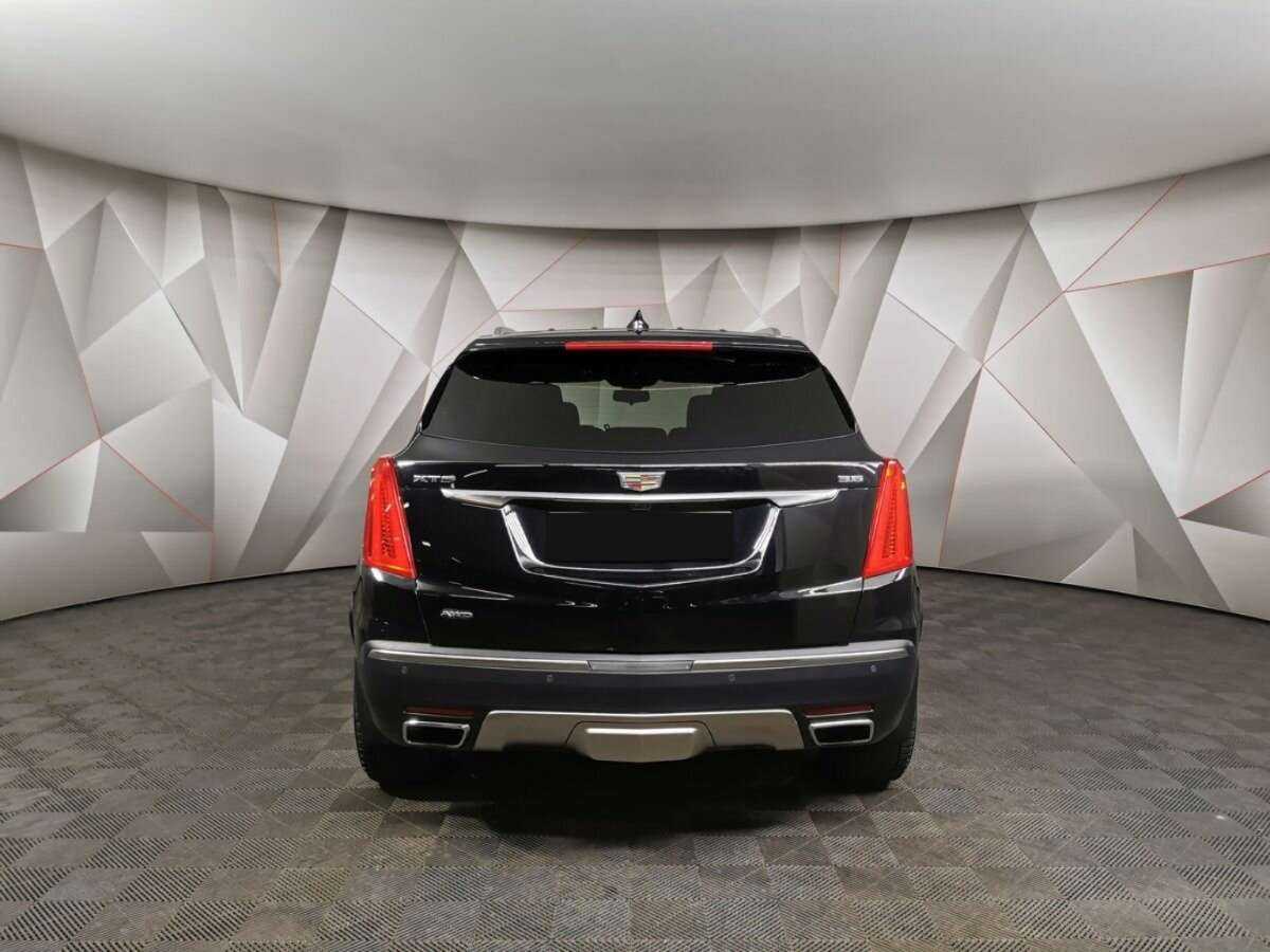 Купить Cadillac XT5 с пробегом. Фото: #7