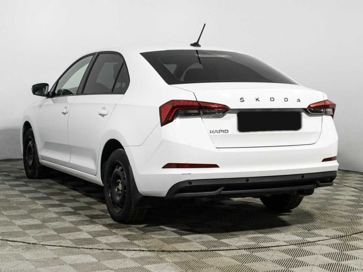Купить Skoda Rapid с пробегом. Фото: #6