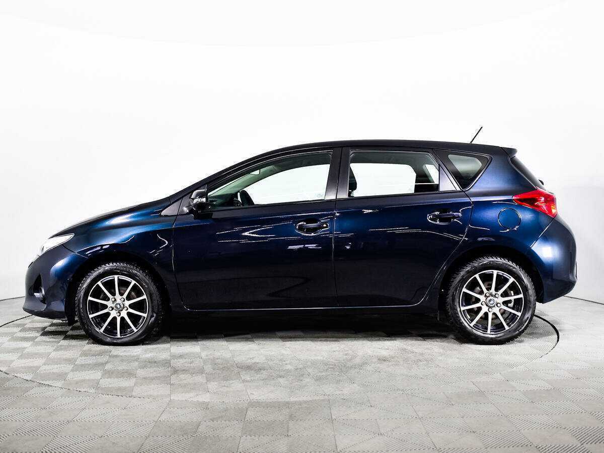 Купить Toyota Auris с пробегом. Фото: #7