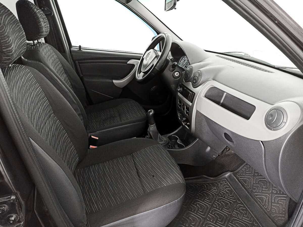 Купить Renault Logan с пробегом. Фото: #8
