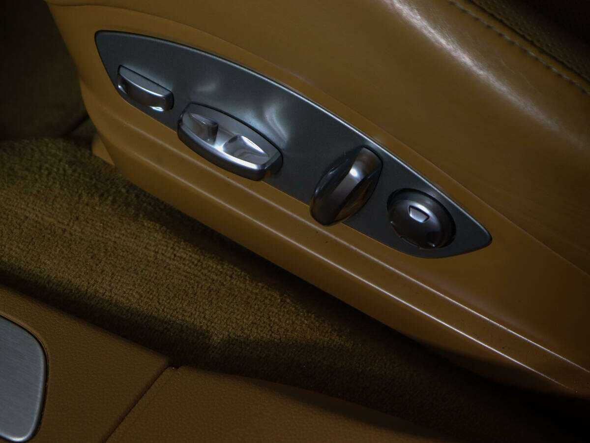 Купить Porsche Panamera с пробегом. Фото: #17
