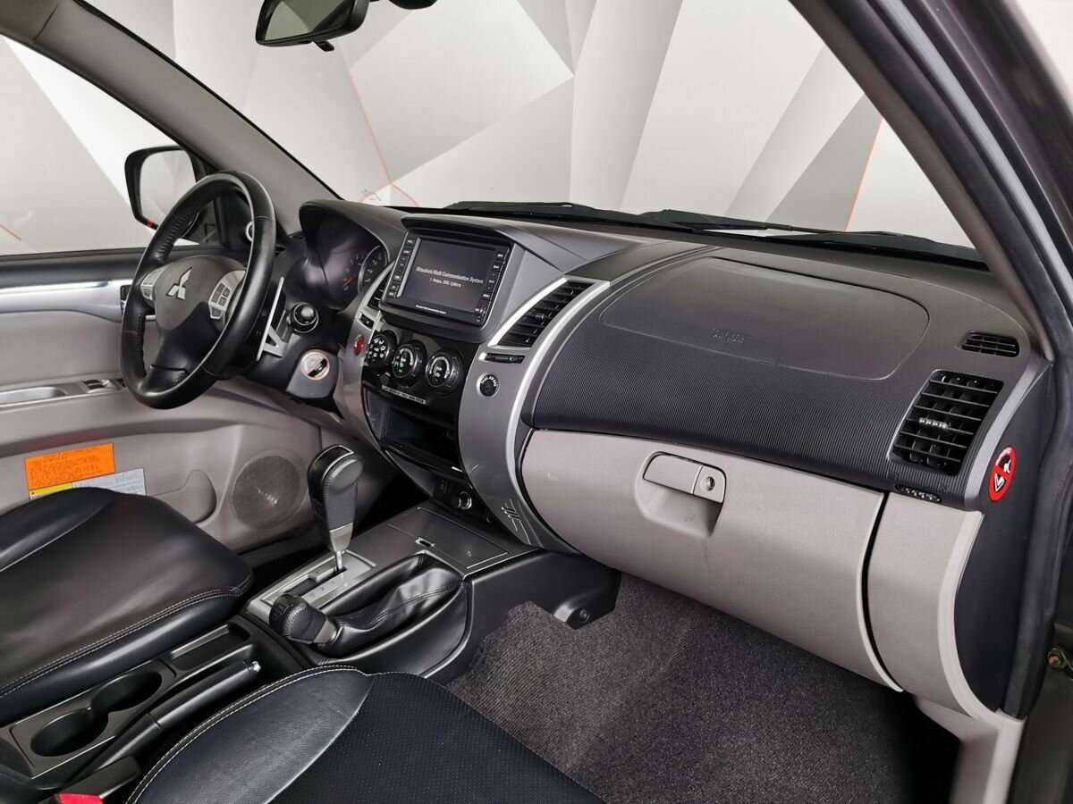 Купить Mitsubishi Pajero Sport с пробегом. Фото: #8