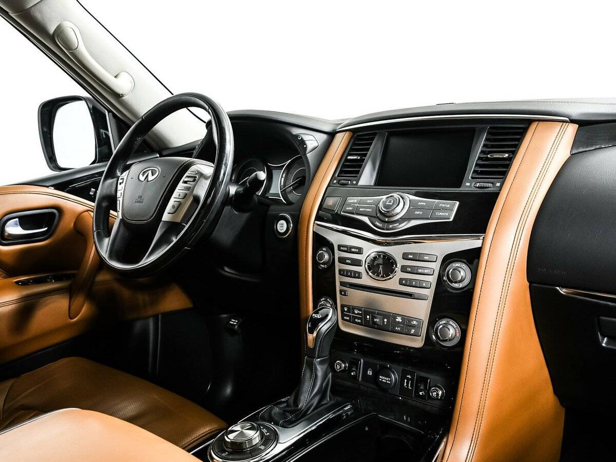 Купить Infiniti QX80 с пробегом. Фото: #8