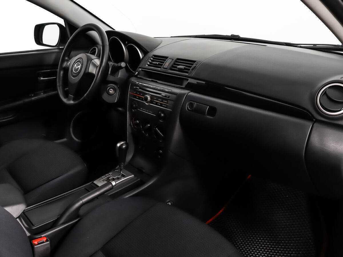 Купить Mazda 3 с пробегом. Фото: #10