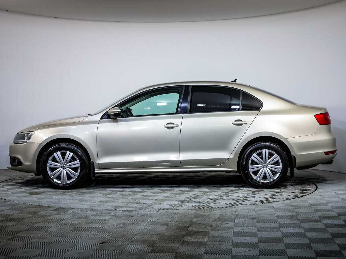 Купить Volkswagen Jetta с пробегом. Фото: #6